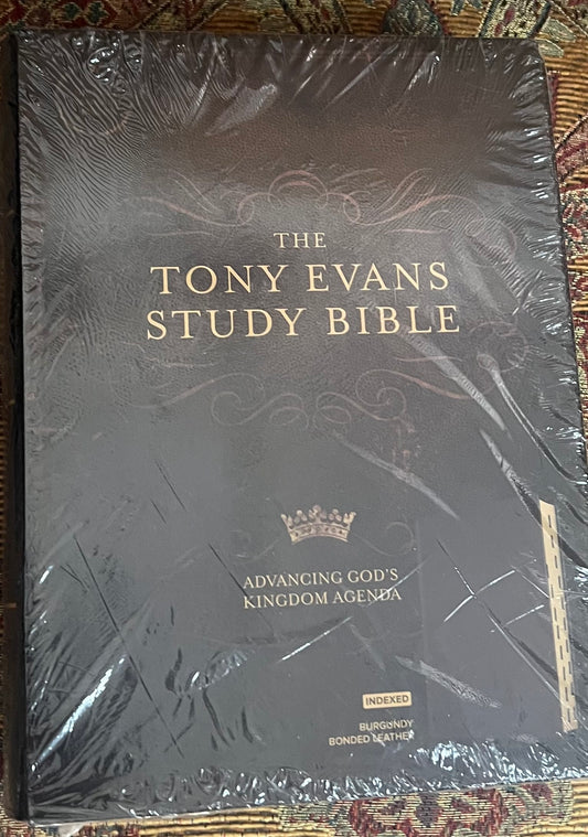 The Tony Evans Study Bible CSB with INDEX - BURGUNDY Bonded LEATHER.
